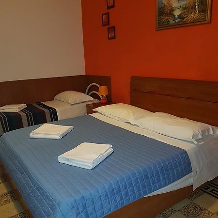 Guesthouse Ava Róma Kültér fotó