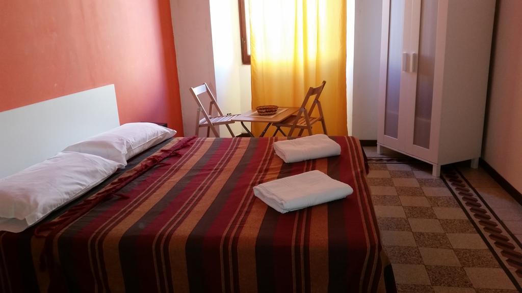 Guesthouse Ava Róma Szoba fotó